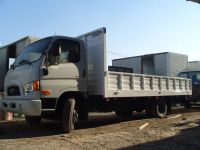 Plataforma con barandas camion Hyundai